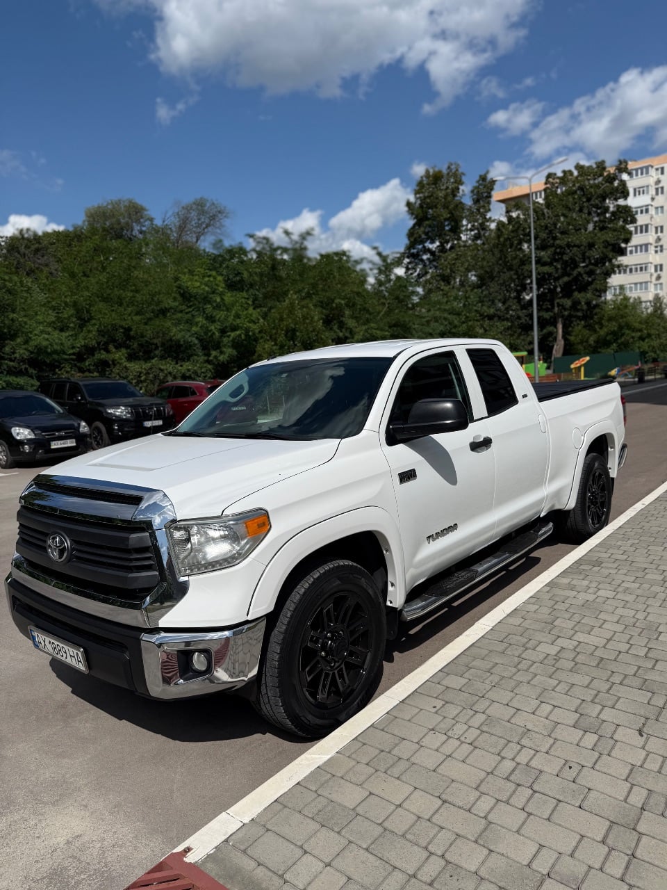 Toyota Tundra - фото 14