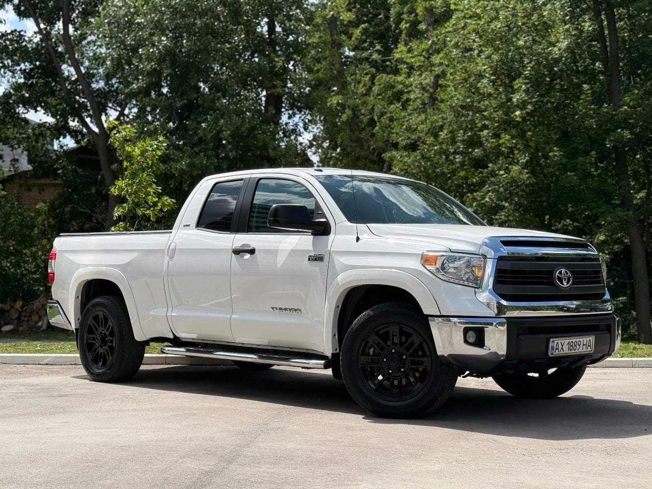 Toyota Tundra - фото 2