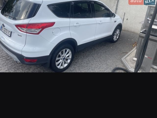 Ford Kuga - фото 5