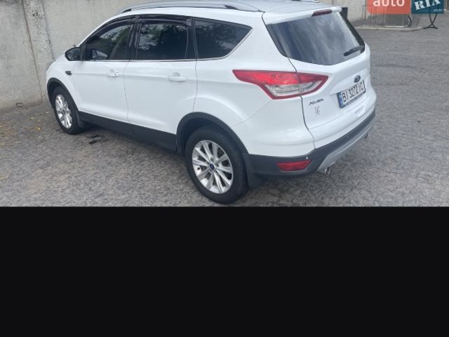 Ford Kuga - фото 3