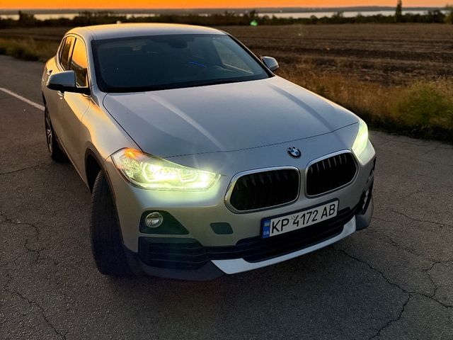BMW X2 - фото 1
