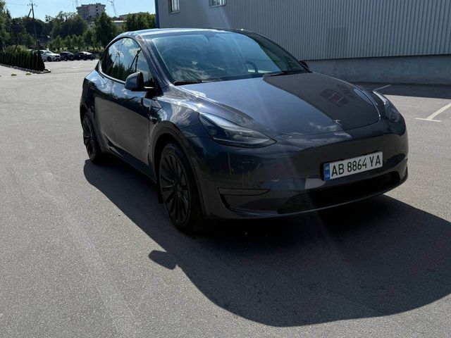 Tesla Model Y - зображення 2