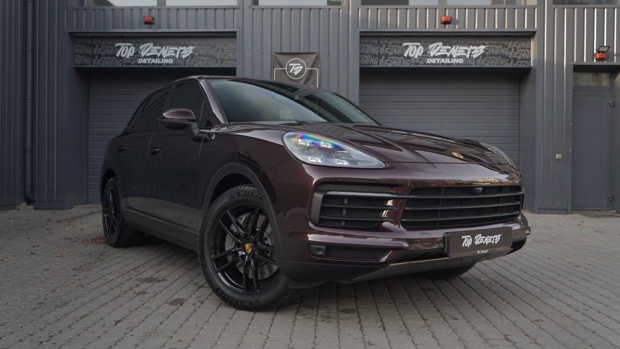 Porsche Cayenne - фото 1