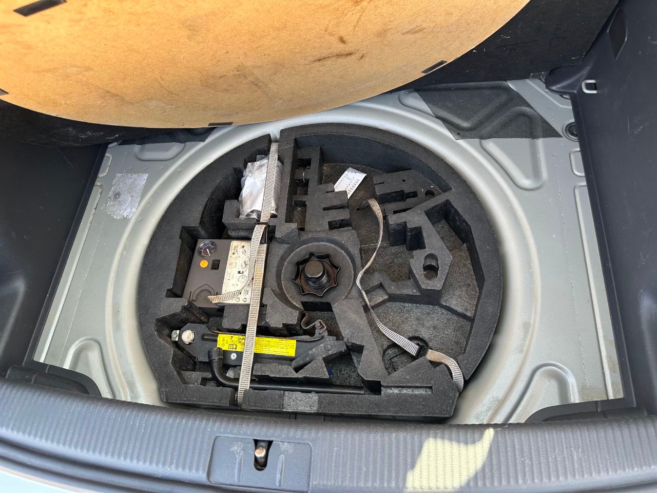 Volkswagen Golf Plus - фото 7