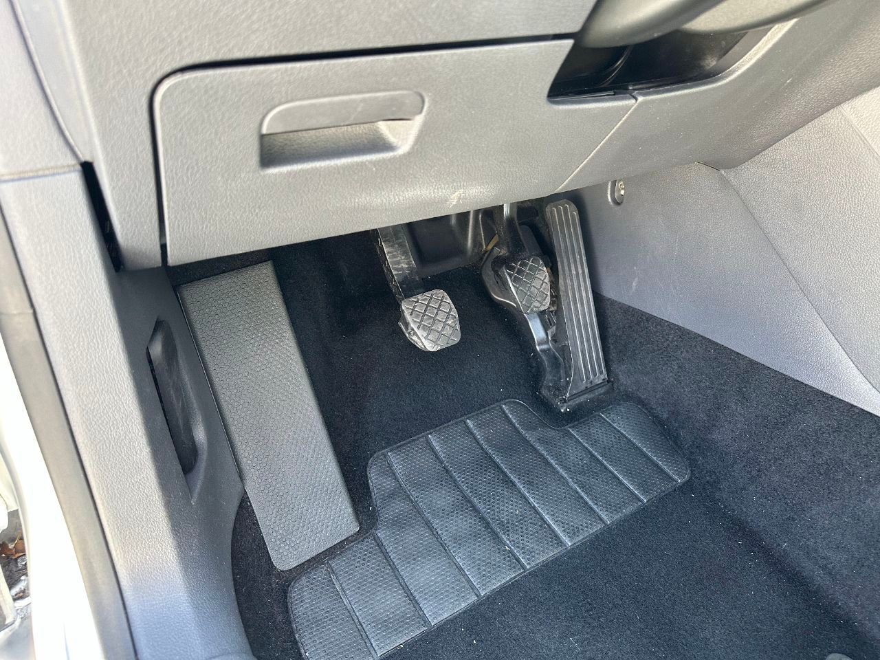 Volkswagen Golf Plus - фото 11