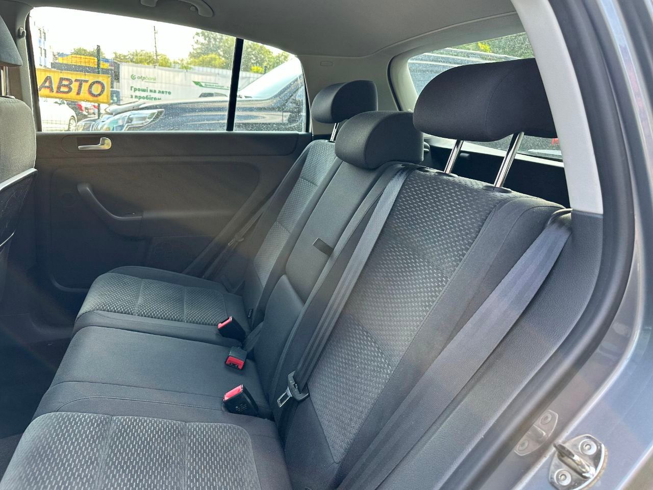 Volkswagen Golf Plus - фото 8