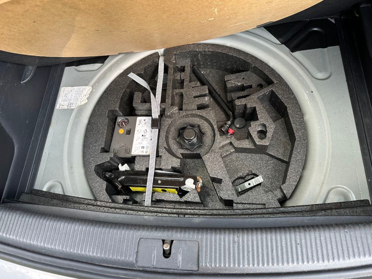 Volkswagen Golf Plus - фото 7