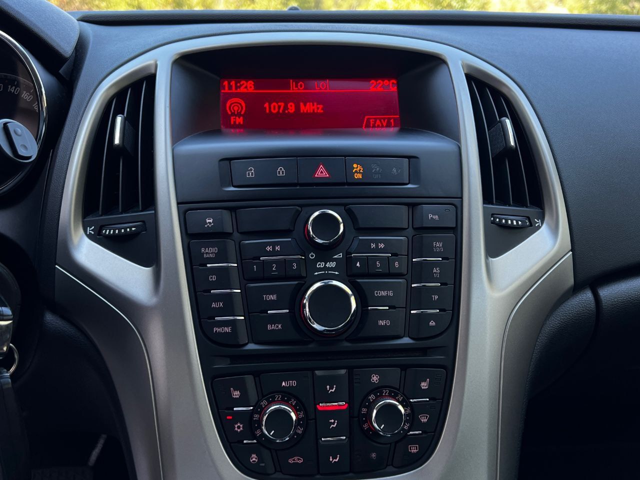 Opel Astra - фото 14