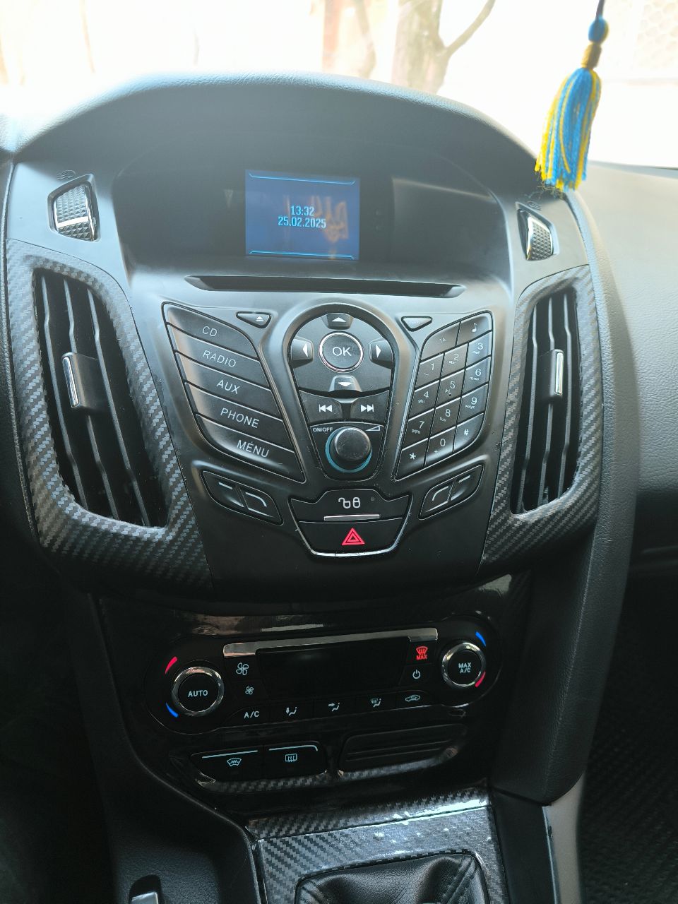 Ford Focus - фото 11