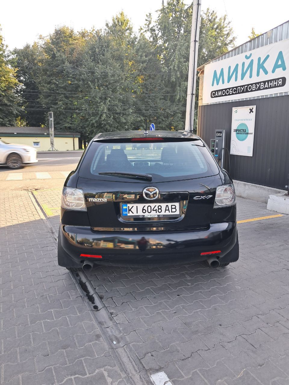 Mazda CX-7 - фото 4