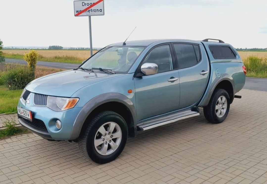 Mitsubishi L200 - фото 9