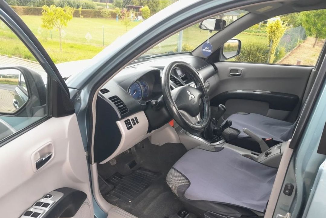 Mitsubishi L200 - фото 4