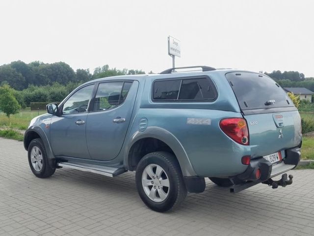 Mitsubishi L200 - зображення 5