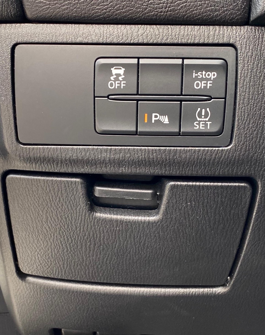 Mazda 6 - фото 6