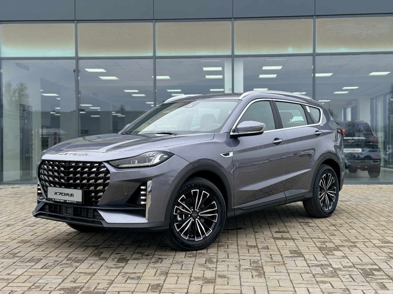 Jetour X70 PLUS - фото 4