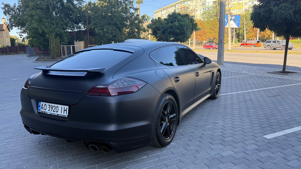 Porsche Panamera - фото 11