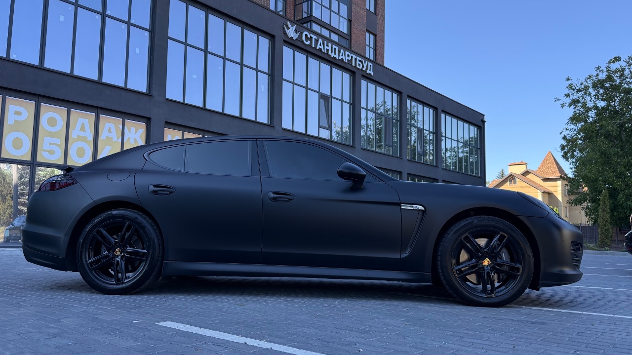 Porsche Panamera - фото 16