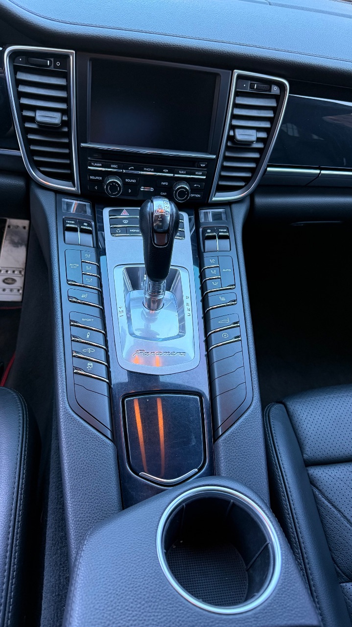 Porsche Panamera - фото 36