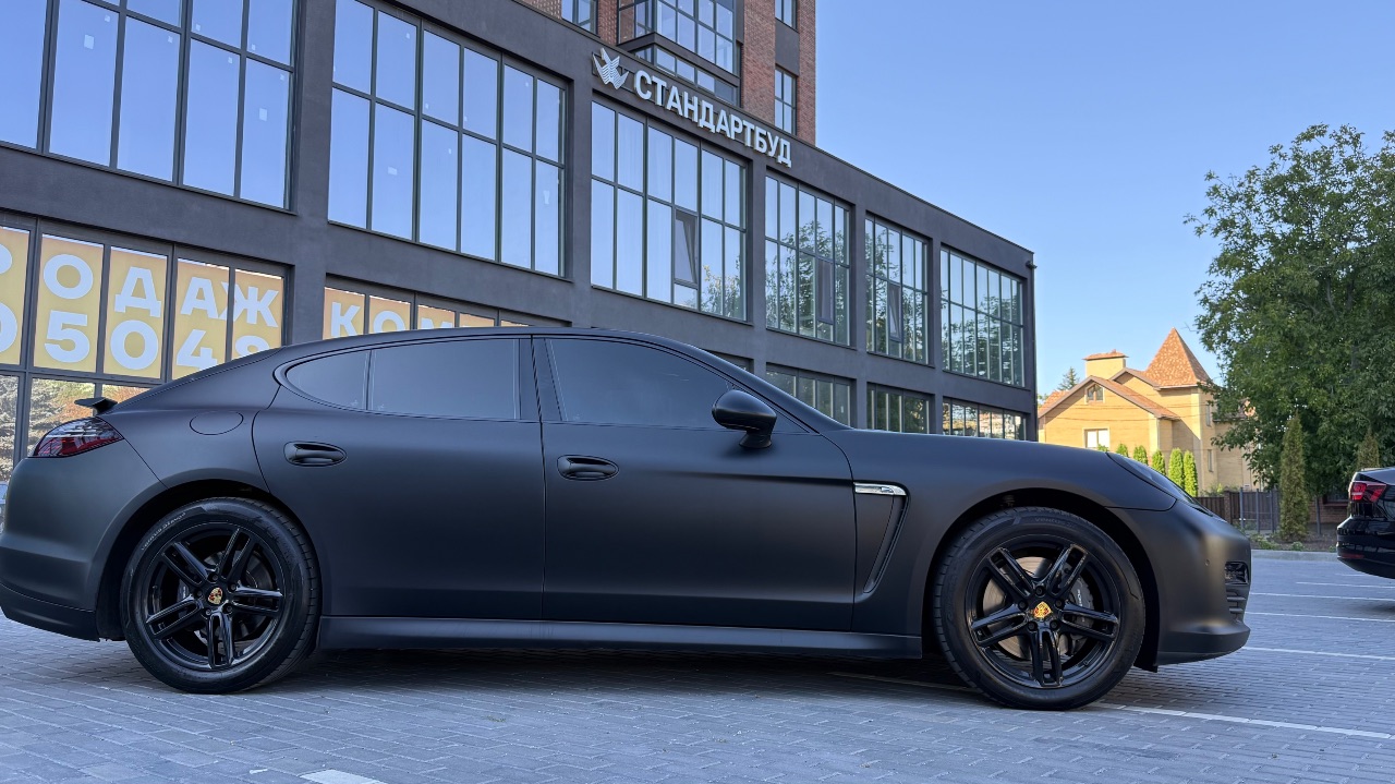 Porsche Panamera - фото 17