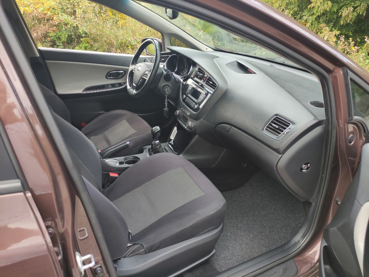 Kia Ceed - фото 13