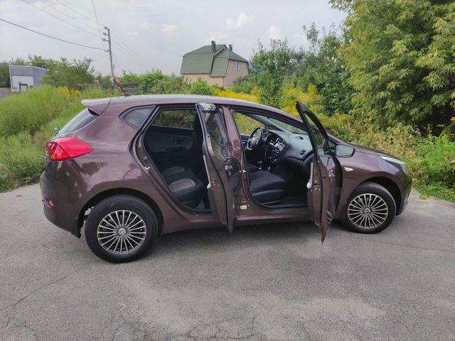 Kia Ceed - зображення 4