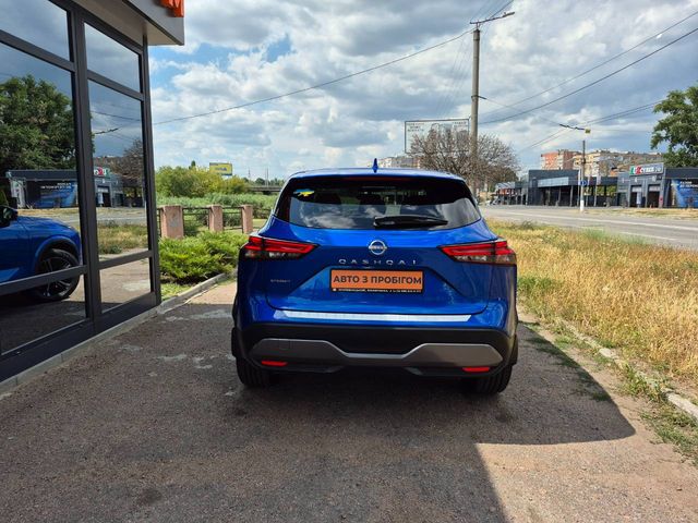 Nissan Qashqai - фото 4