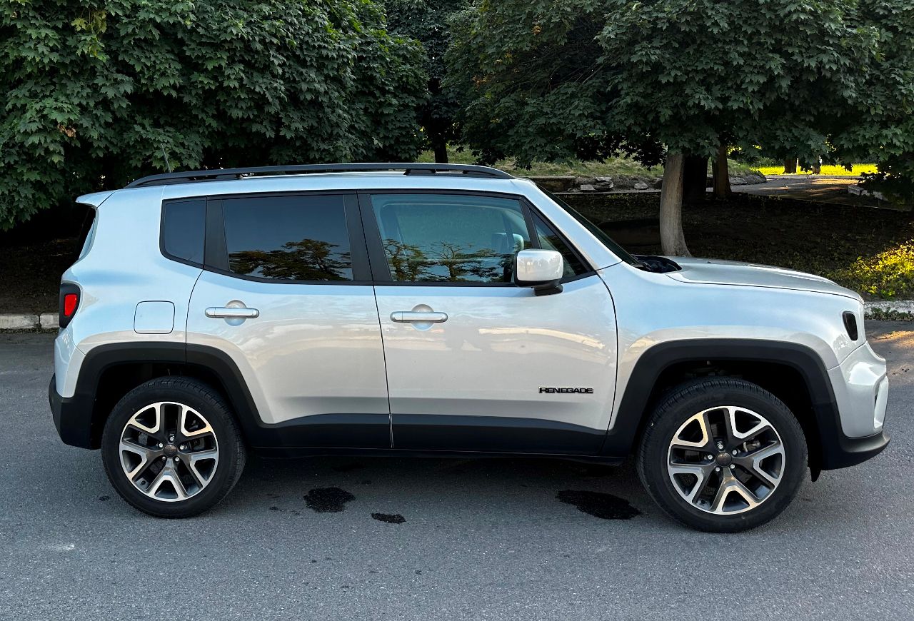 Jeep Renegade - фото 6