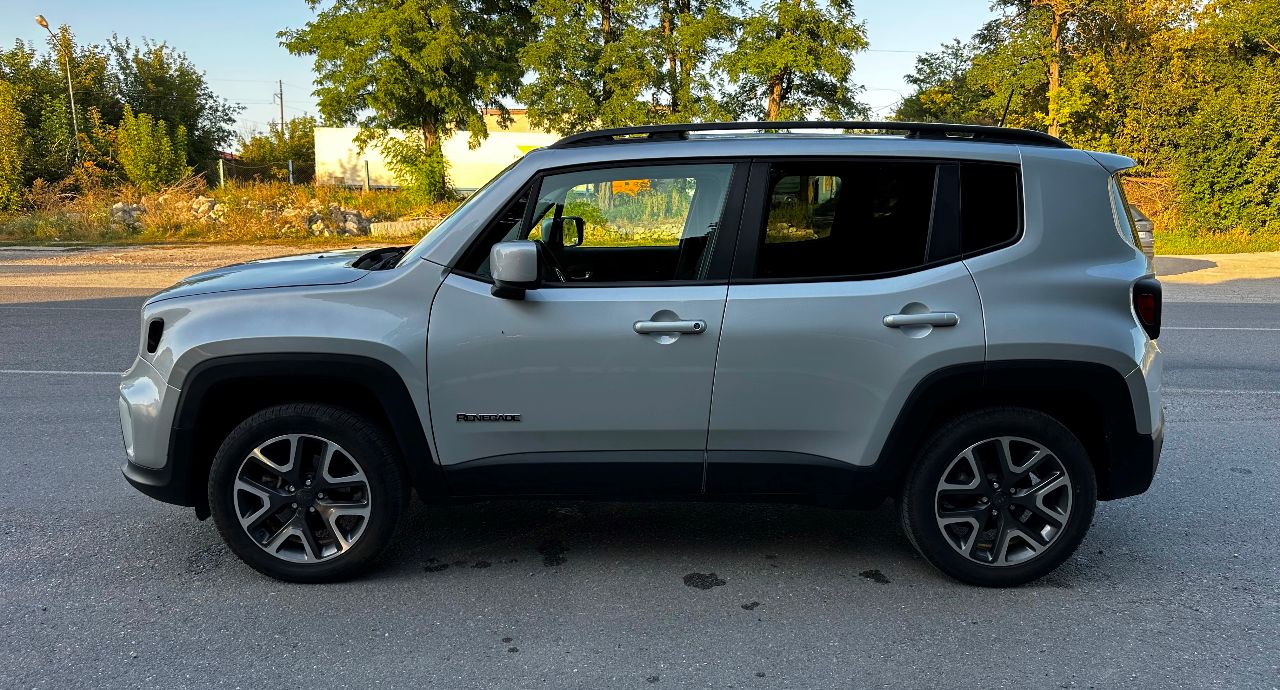 Jeep Renegade - фото 3