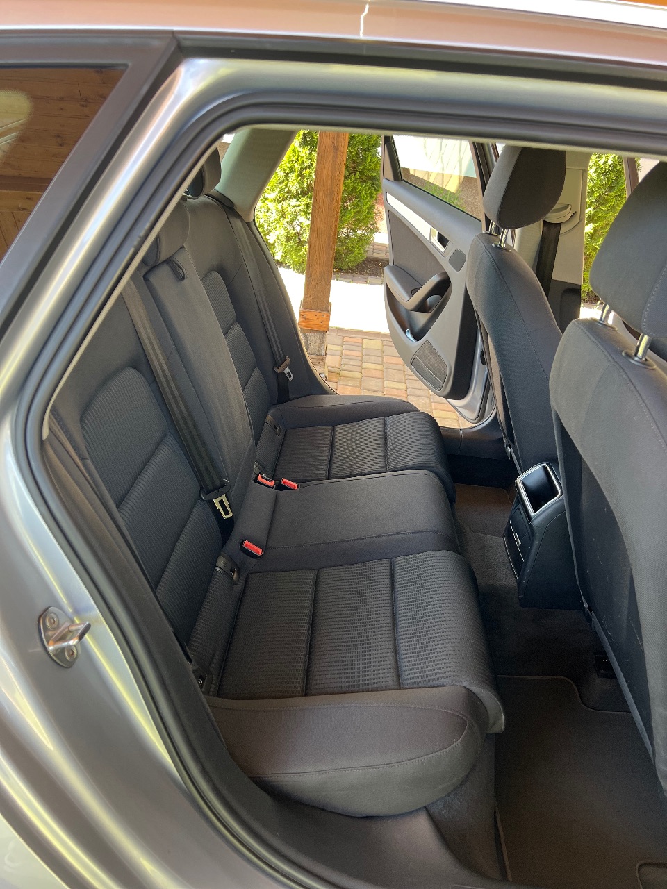 Audi A4 - фото 13