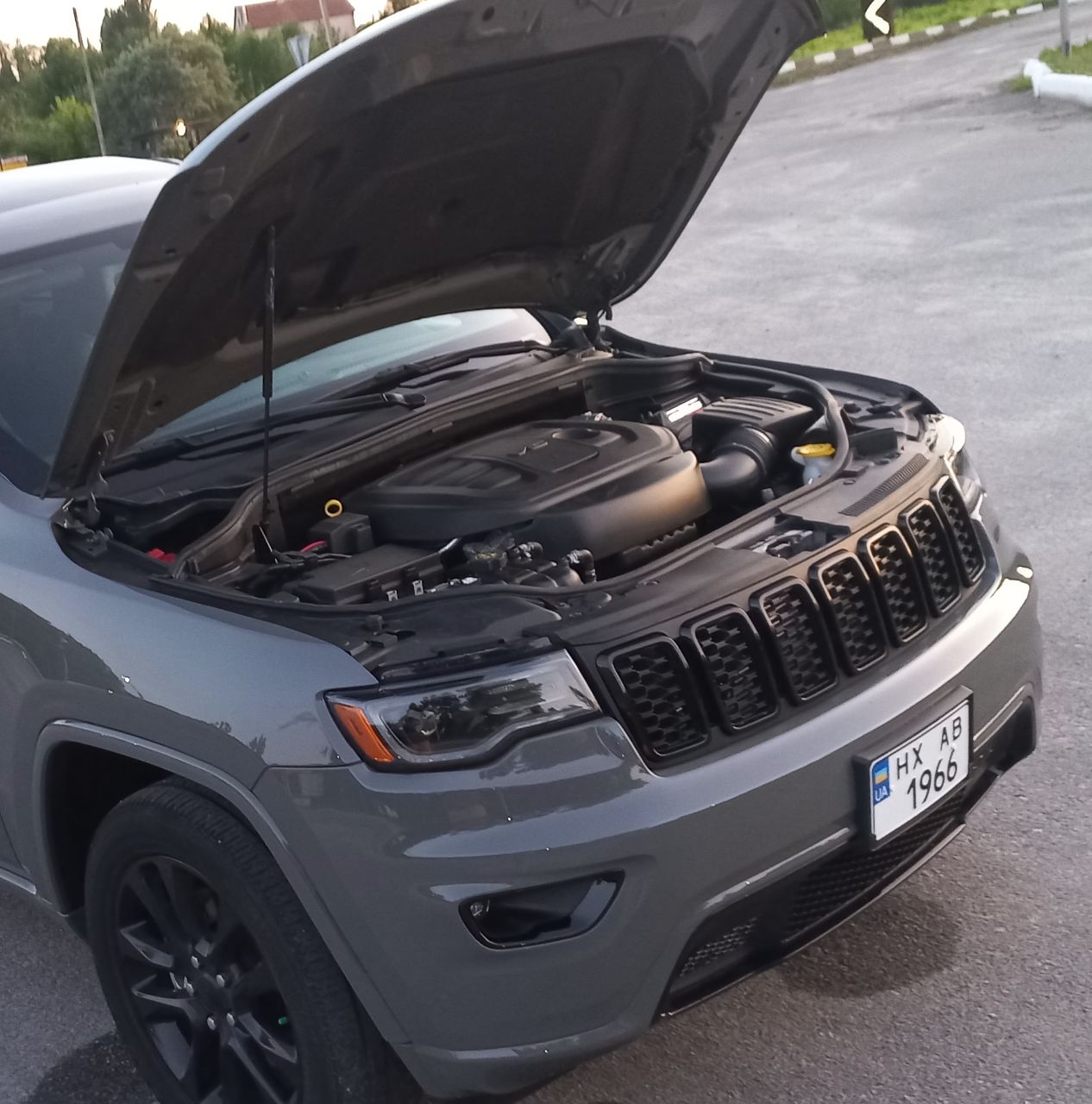 Jeep Grand Cherokee - фото 22