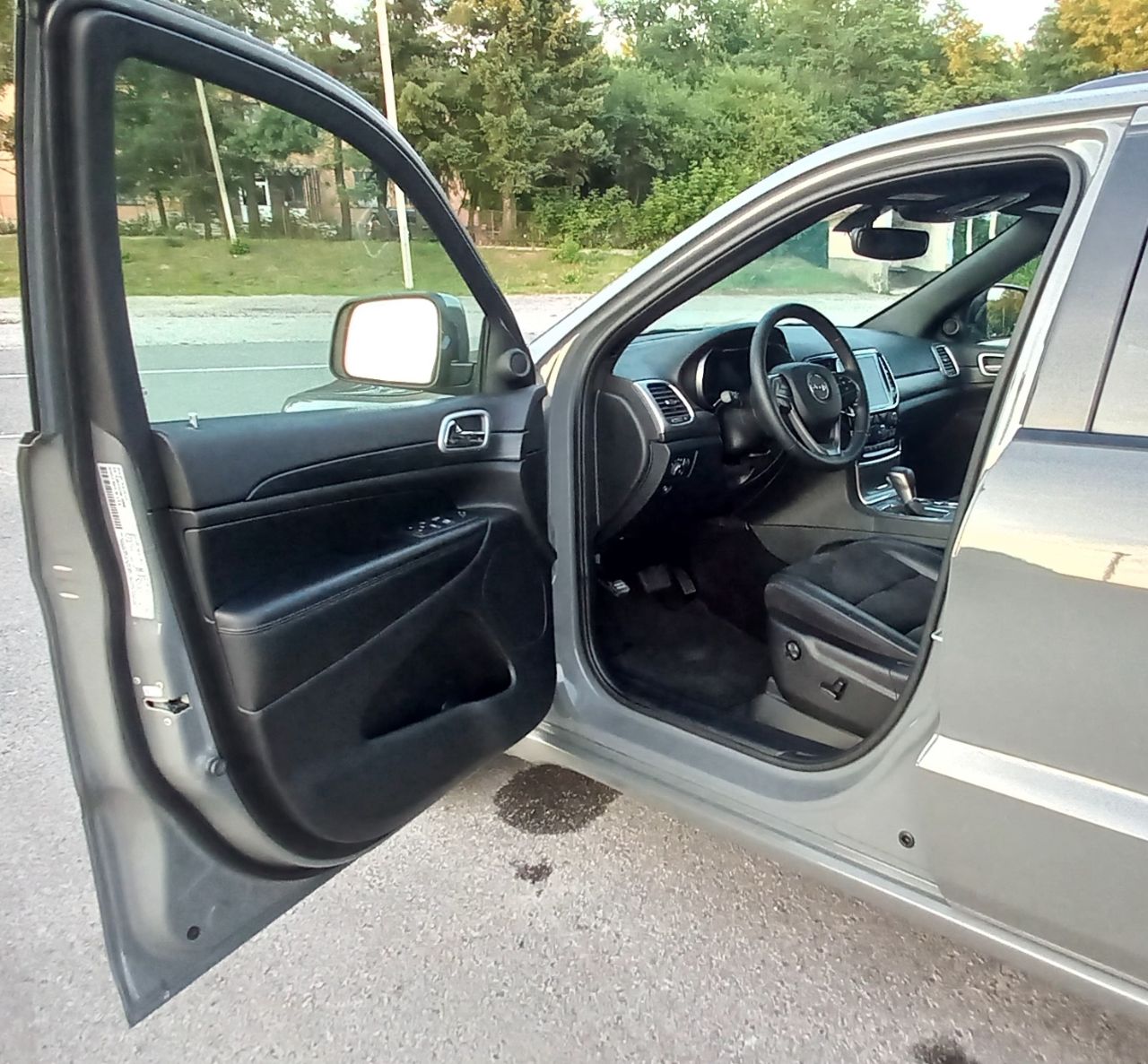 Jeep Grand Cherokee - фото 9