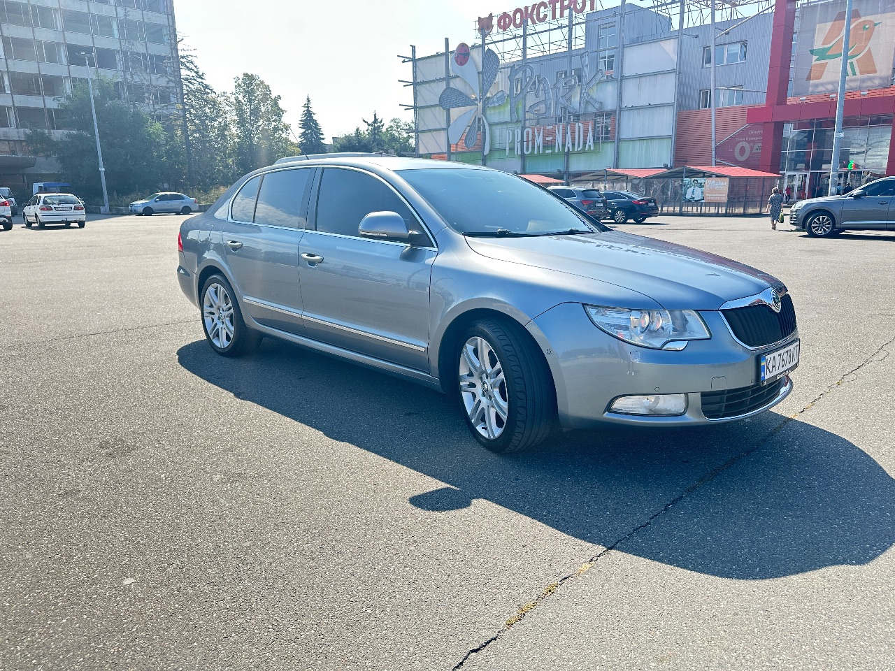 Skoda Superb - фото 2