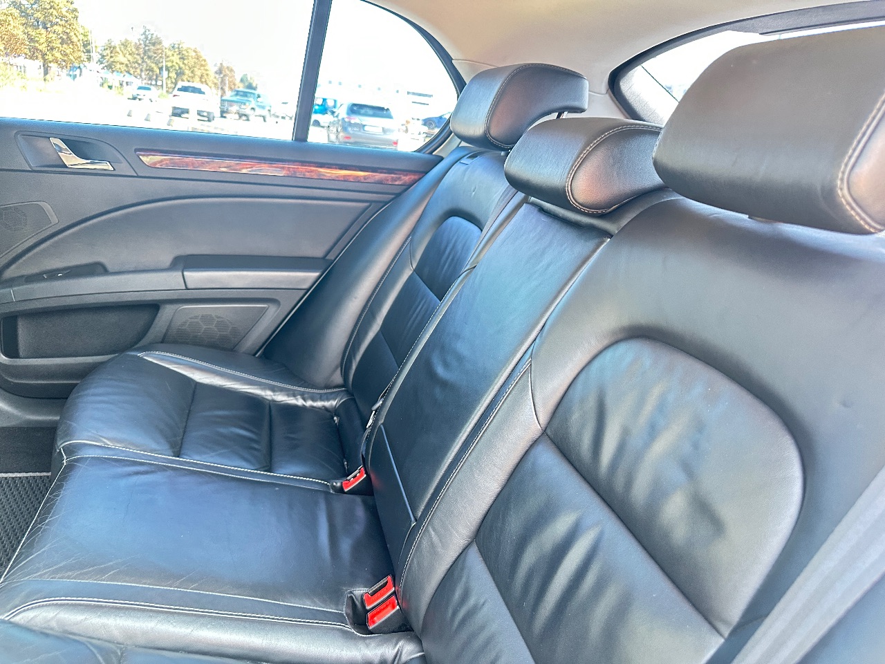 Skoda Superb - фото 15