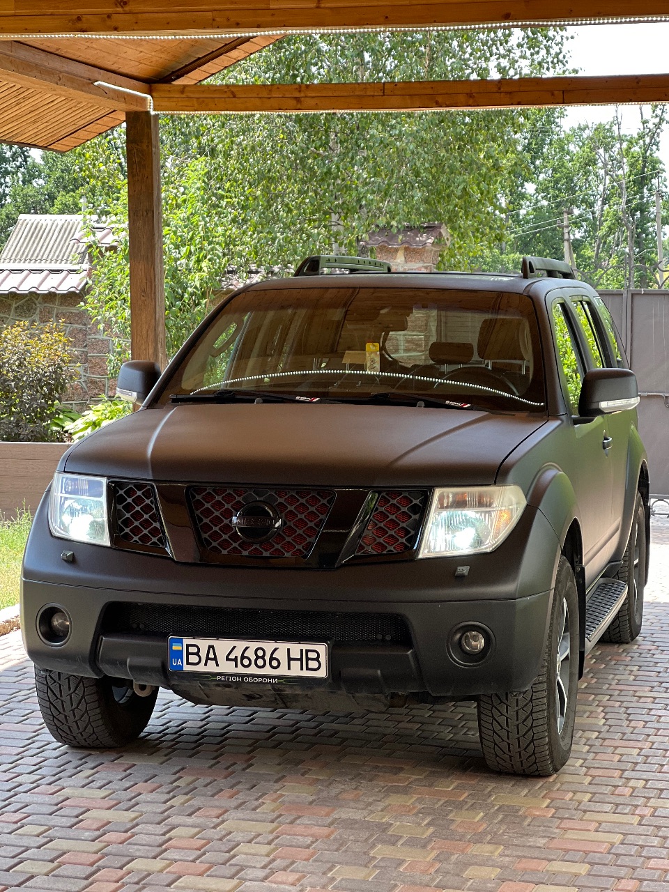 Nissan Pathfinder - фото 1