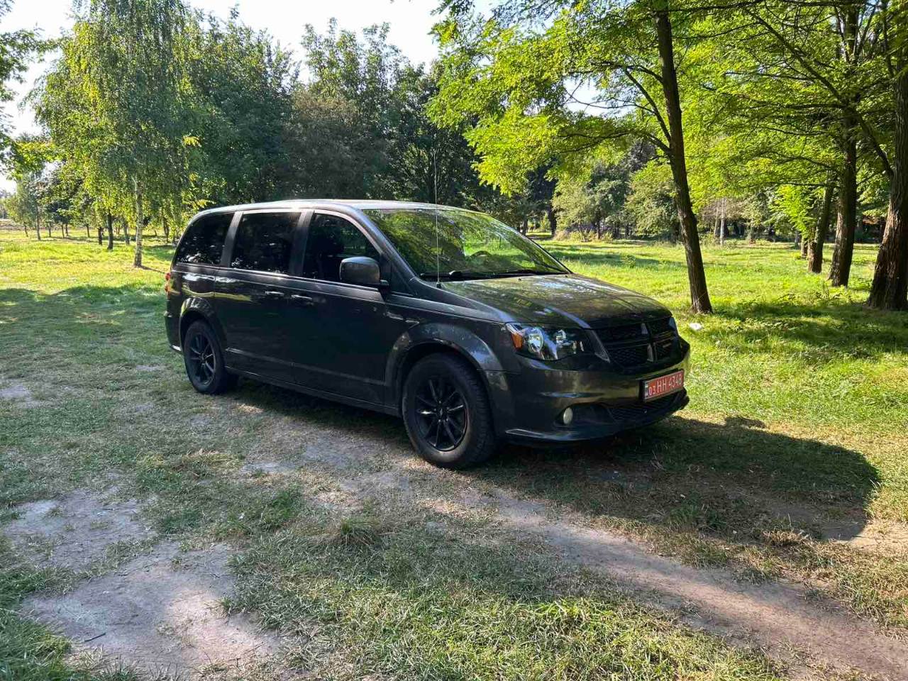 Dodge Caravan - фото 5