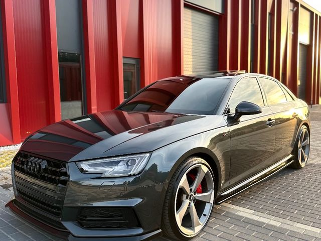 Audi A4 - фото 1