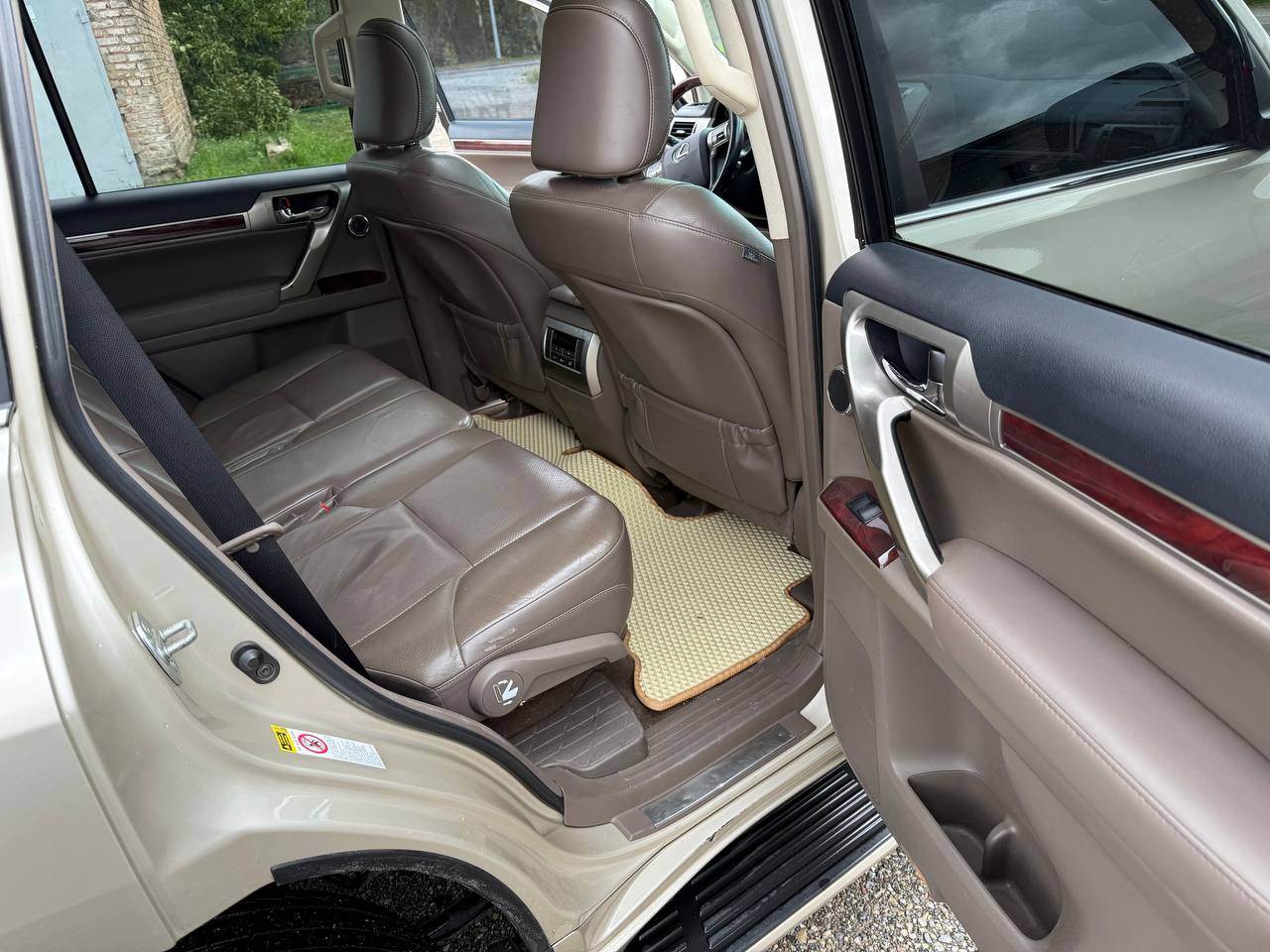 Lexus GX - фото 18