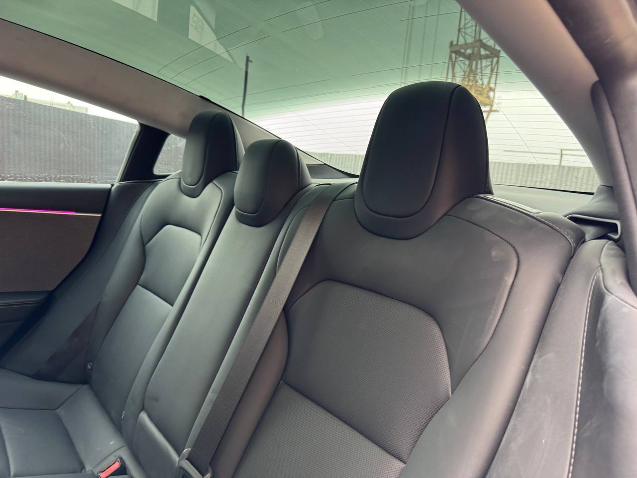 Tesla Model 3 - фото 15