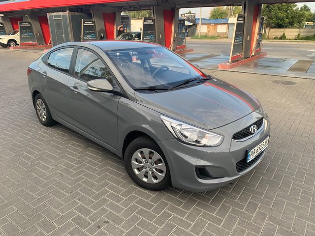 Hyundai Accent