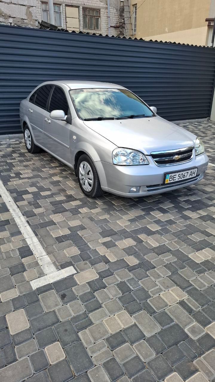 Chevrolet Lacetti - фото 1