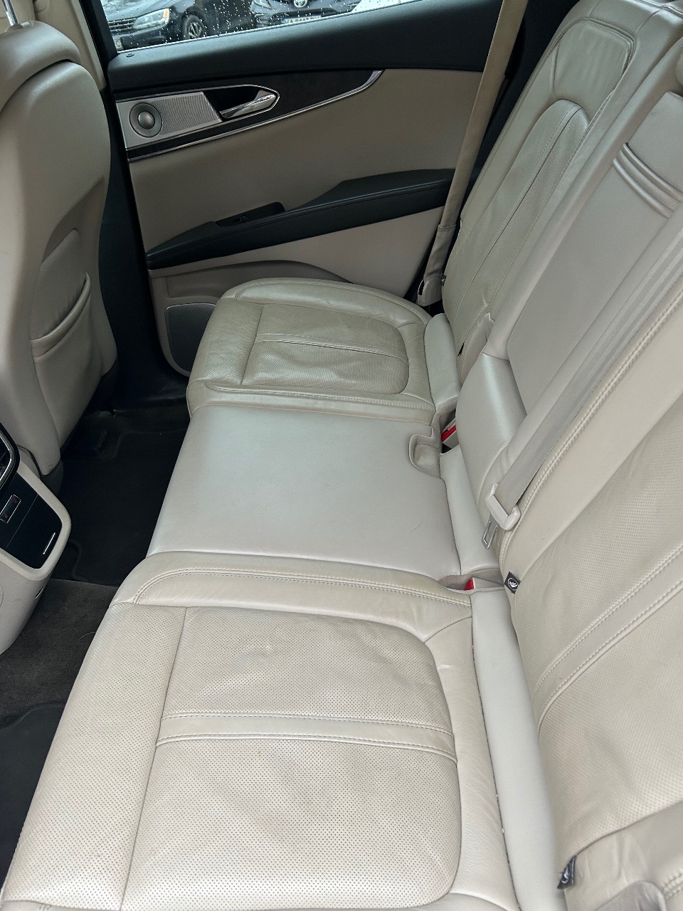 Lincoln MKX - фото 7