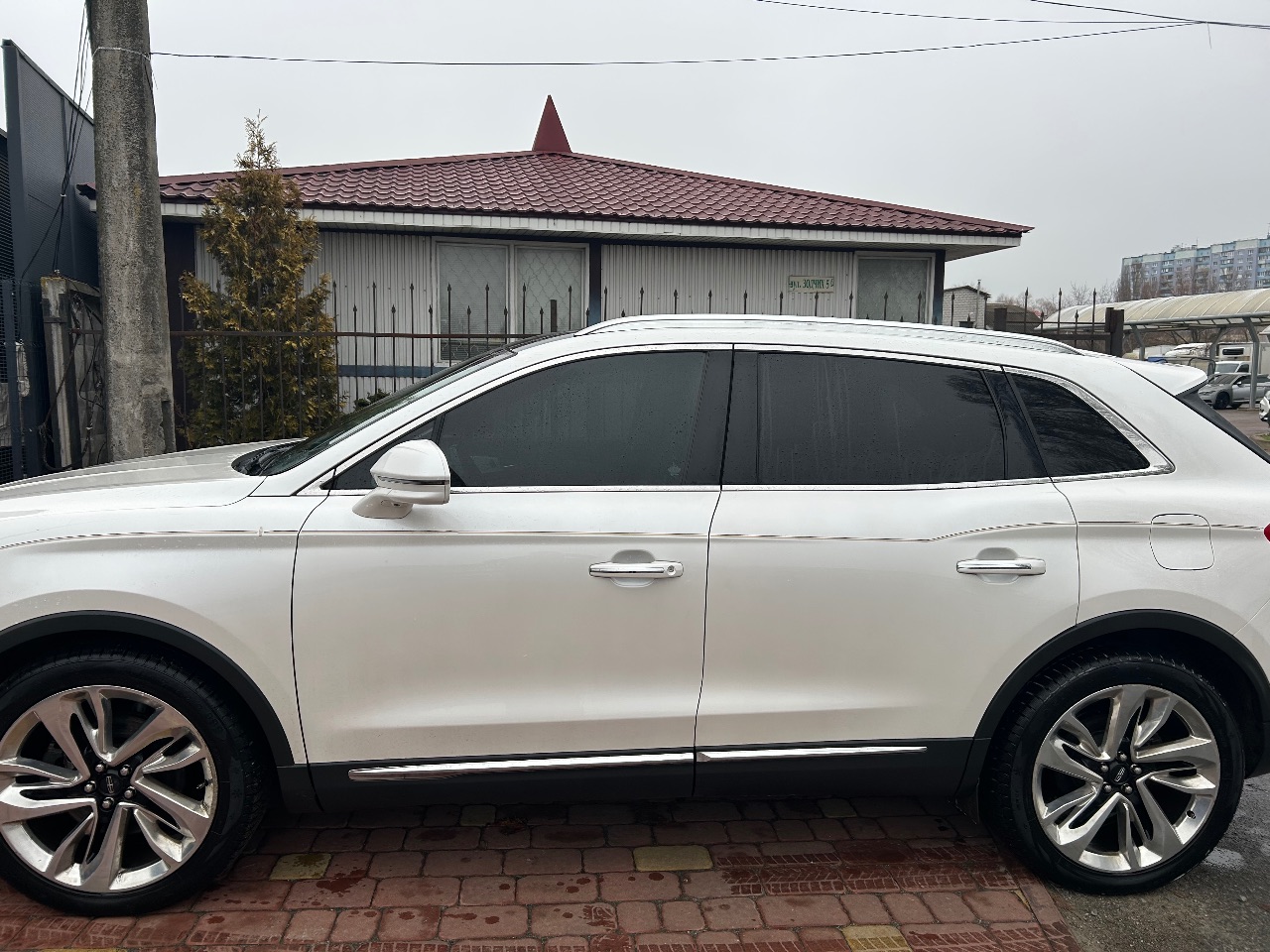 Lincoln MKX - фото 2