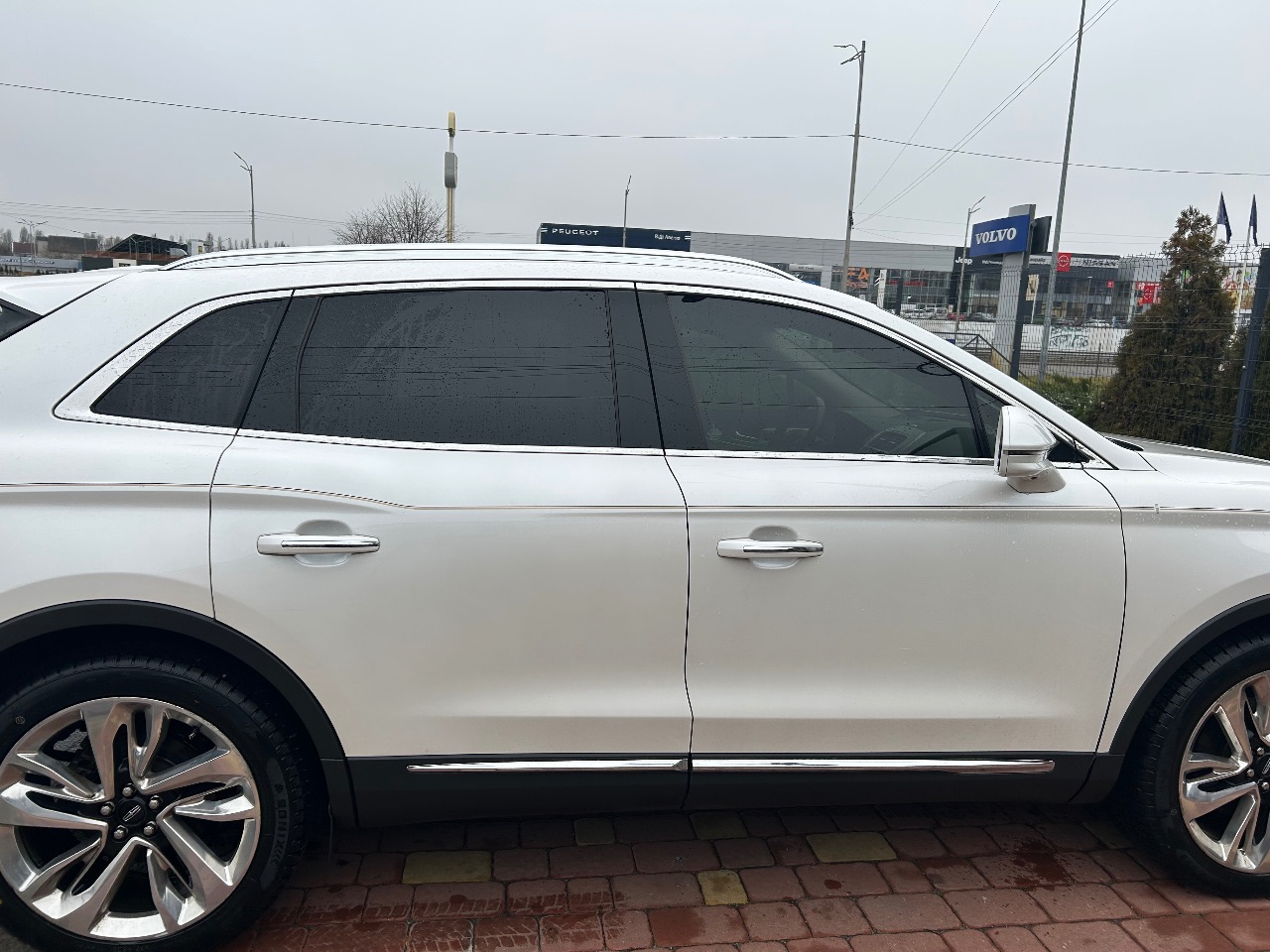 Lincoln MKX - фото 5