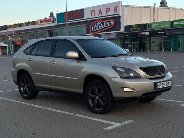 Lexus RX - фото 2
