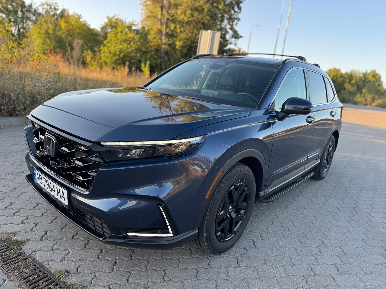 Honda CR-V - фото 1