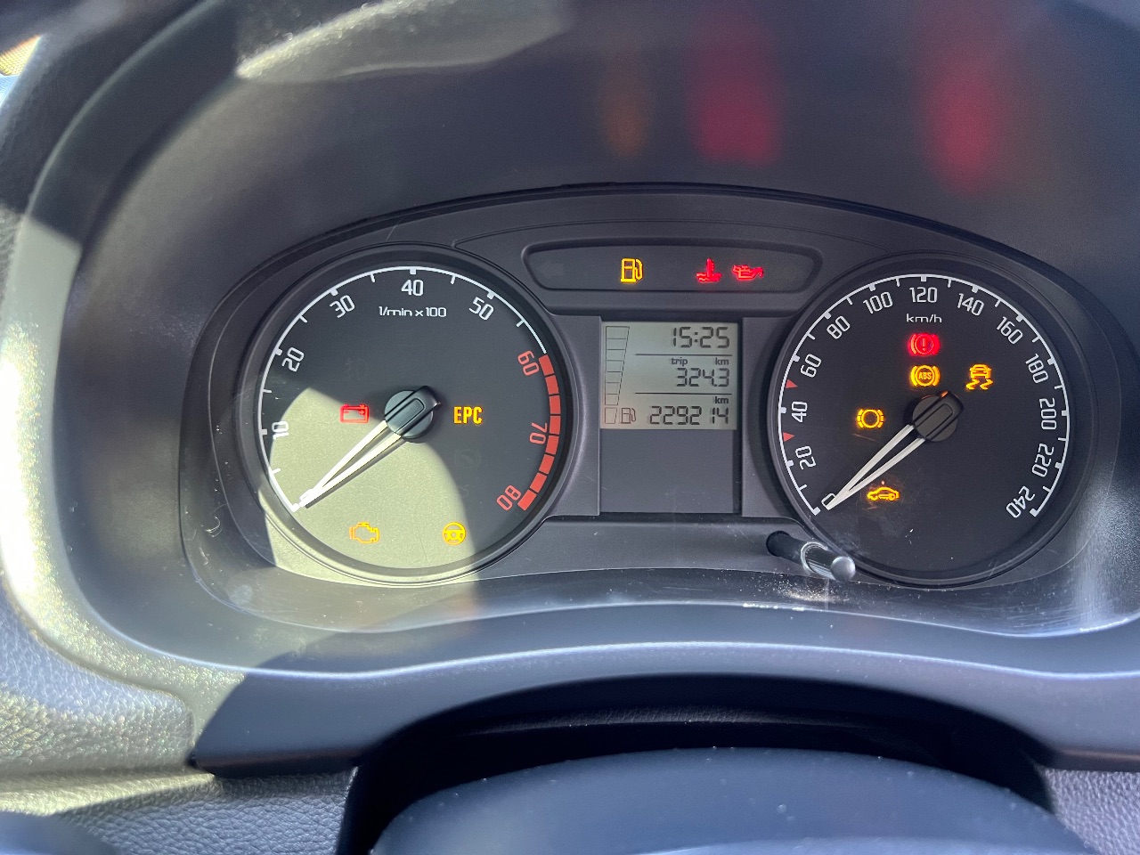 Skoda Fabia - фото 17