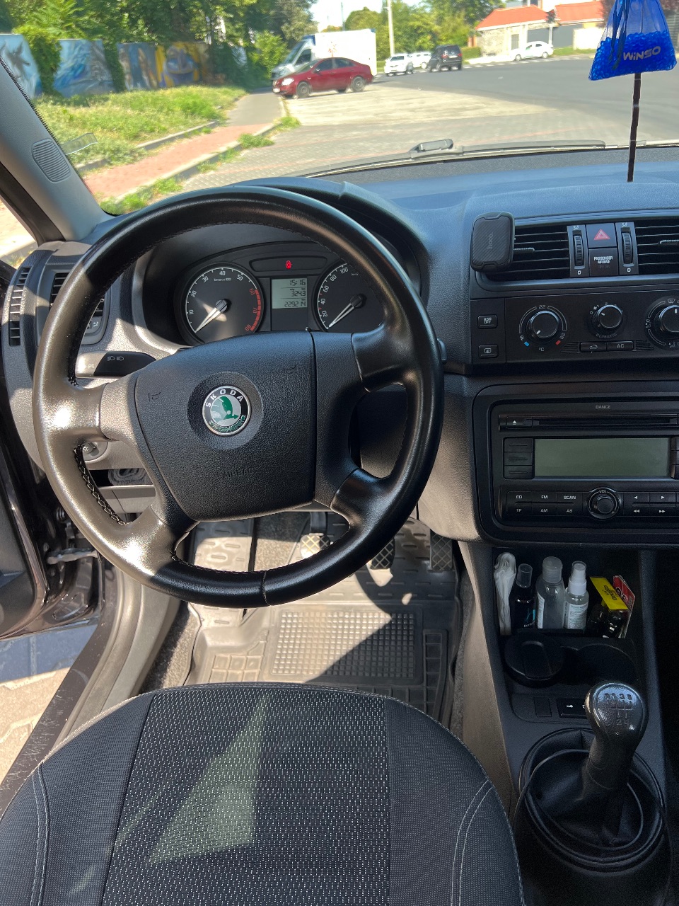 Skoda Fabia - фото 14