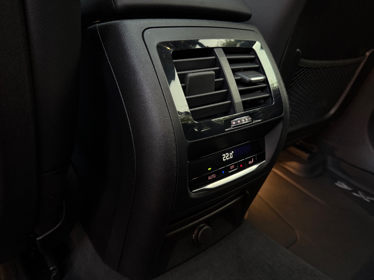 BMW X4 - фото 44