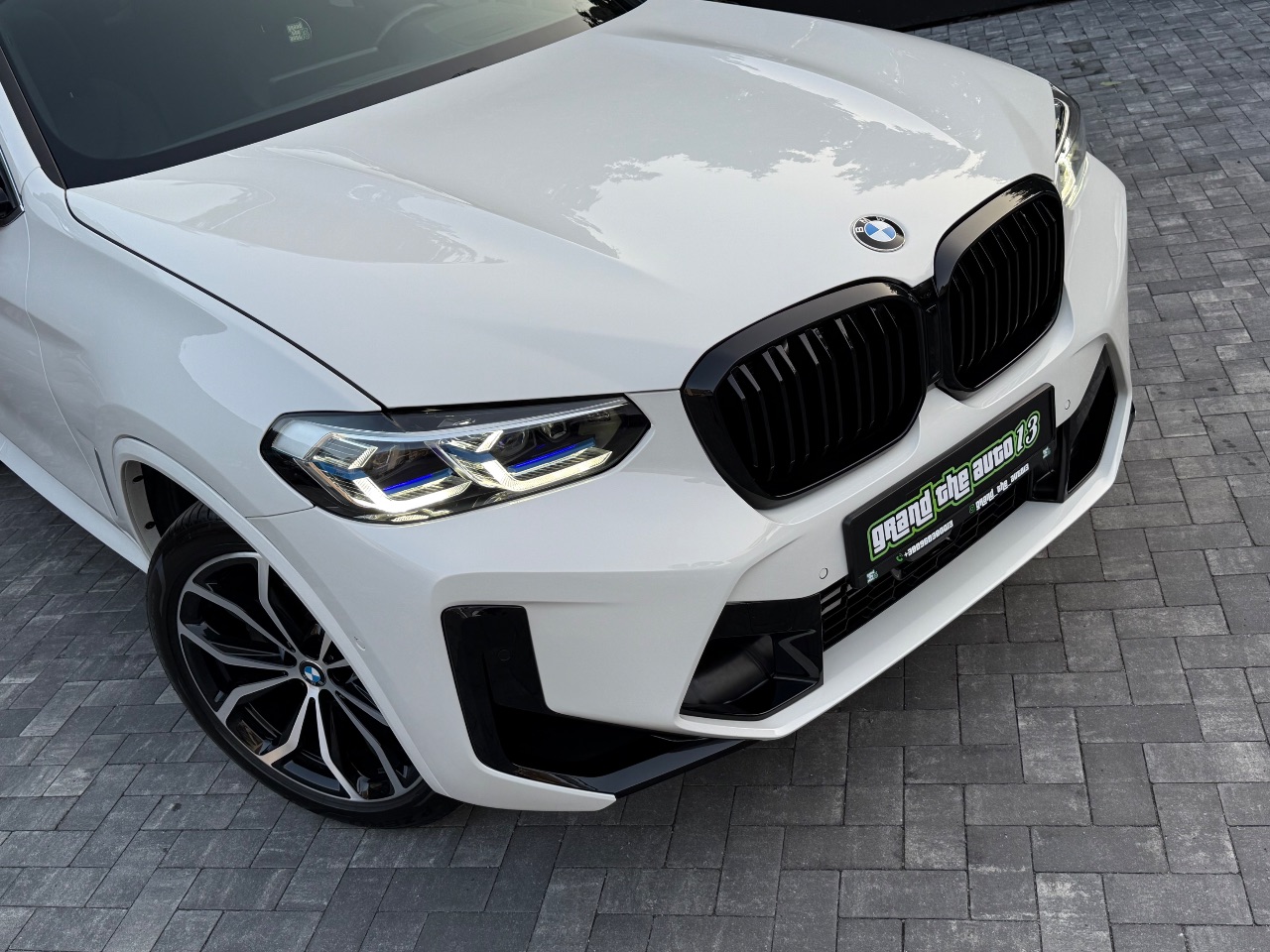 BMW X4 - фото 10