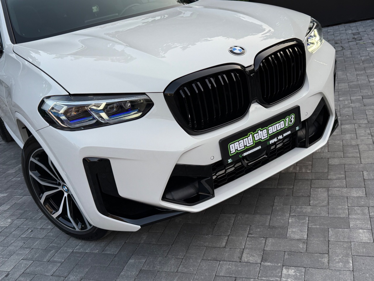 BMW X4 - фото 8